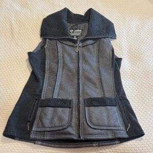 Kuhl Womens Vest